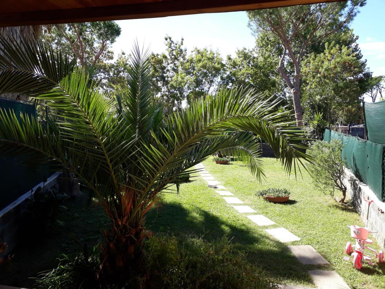 A57 Bed and Breakfast Casal Palocco Exteriör bild