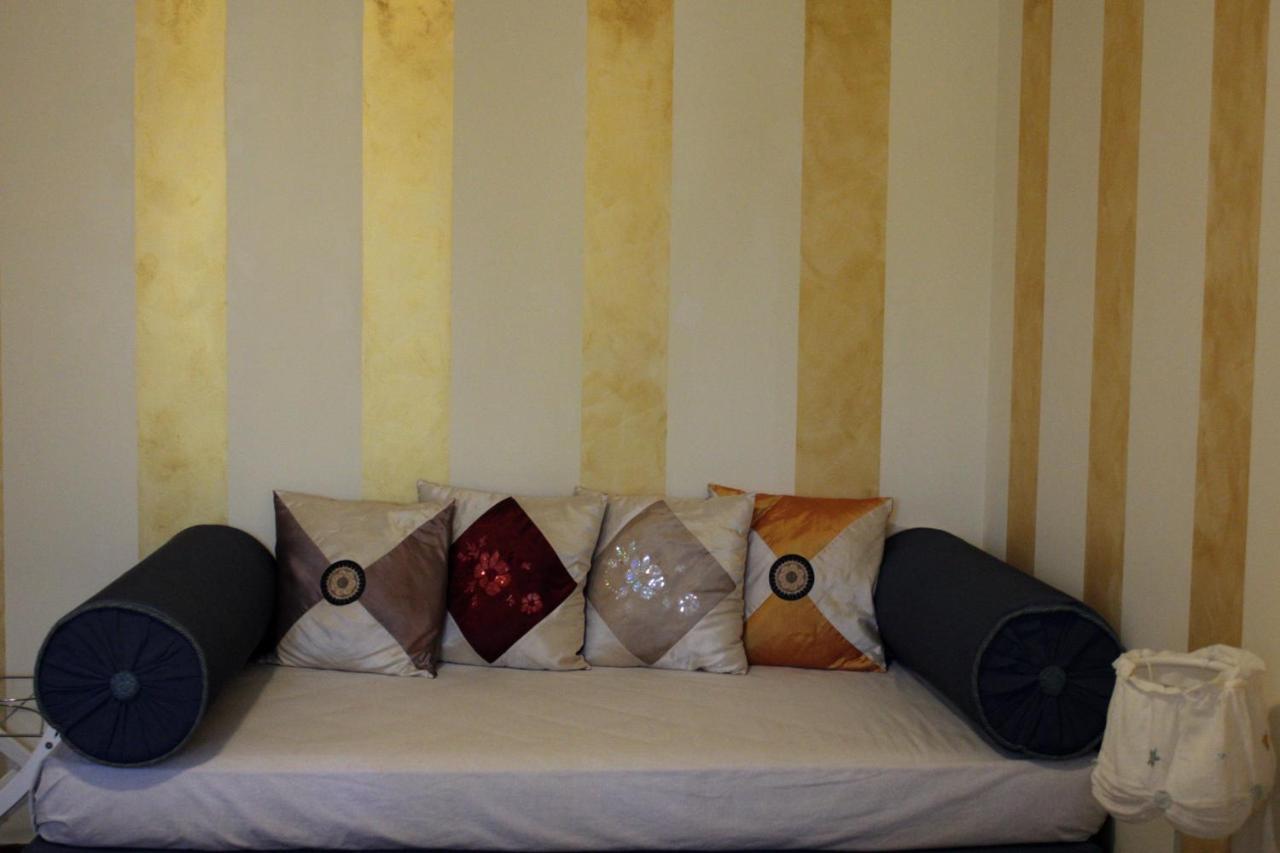 A57 Bed and Breakfast Casal Palocco Exteriör bild